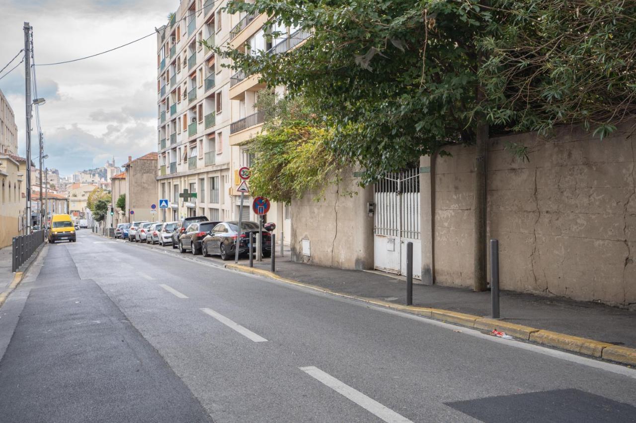 "Chez Marius" Appartement Avec Terrasse Pour 4 Personnes A Marsilia Exterior foto